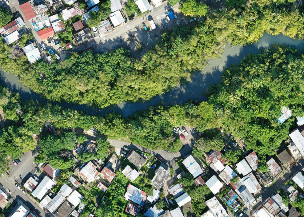 Vista aerea del Caño Martín Peña